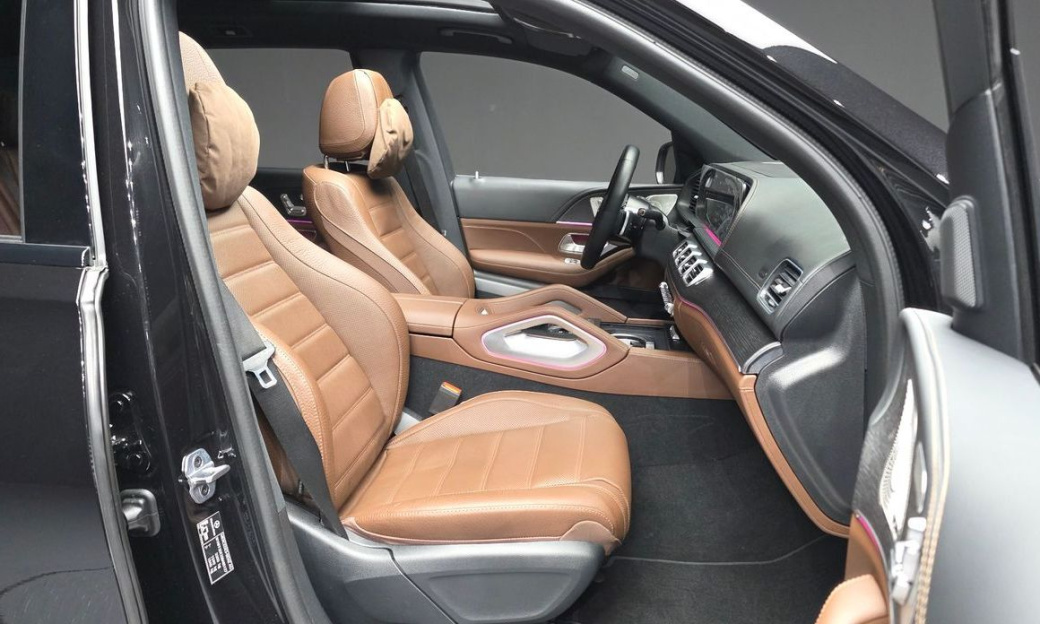 Mercedes-Benz GLS-Class GLS450d 4MATIC, 2025