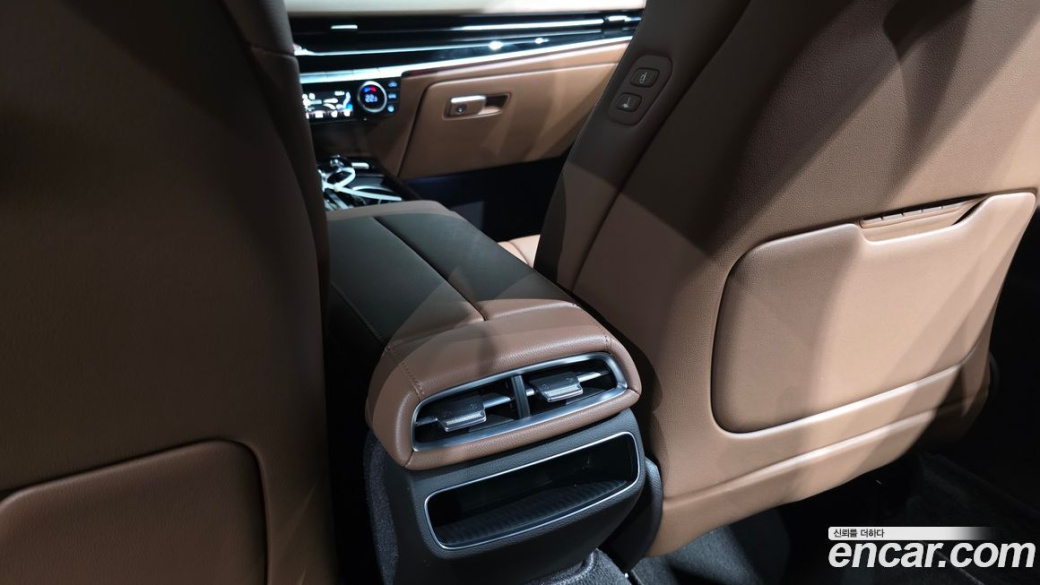 Genesis G80 Gasoline 2.5 Turbo AWD, 2024