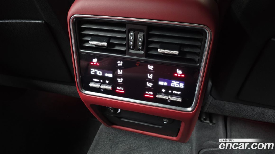 Porsche Cayenne 3.0 PLATINUM EDITION, 2022