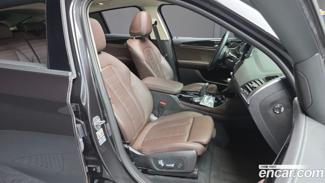 BMW X4 xDrive20i xLine, 2021
