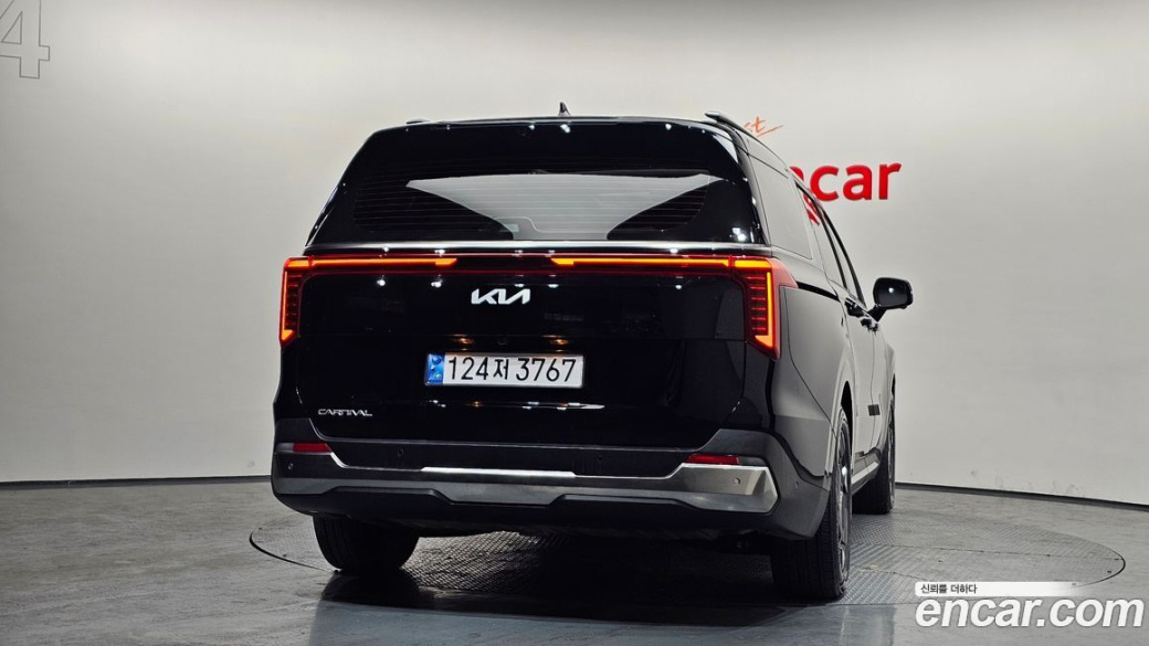 Kia Carnival 7-Seater Noblesse, 2024