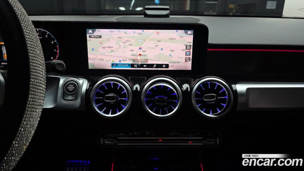 Mercedes-Benz GLB-Class AMG GLB35 4MATIC, 2021