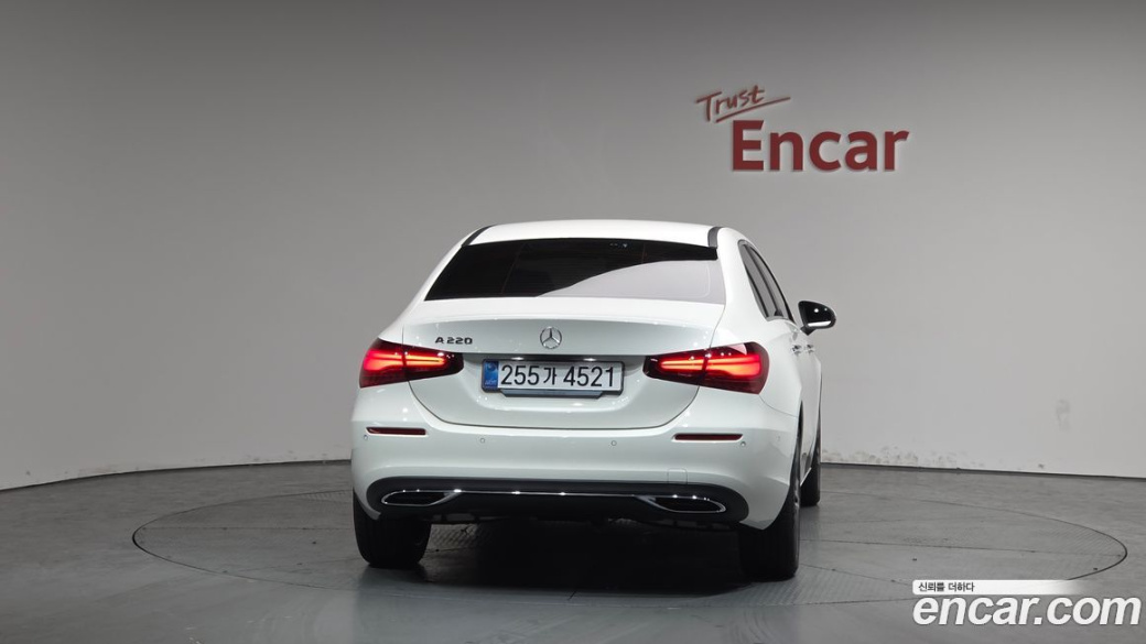 Mercedes-Benz A-Class A220 Sedan, 2026