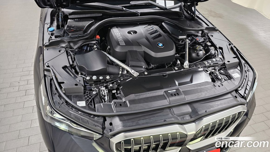 BMW 5-Series 530i xDrive M Sport, 2024