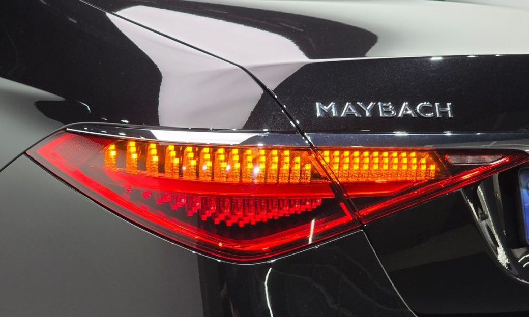 Mercedes-Benz S-Class Maybach S580 4MATIC, 2024