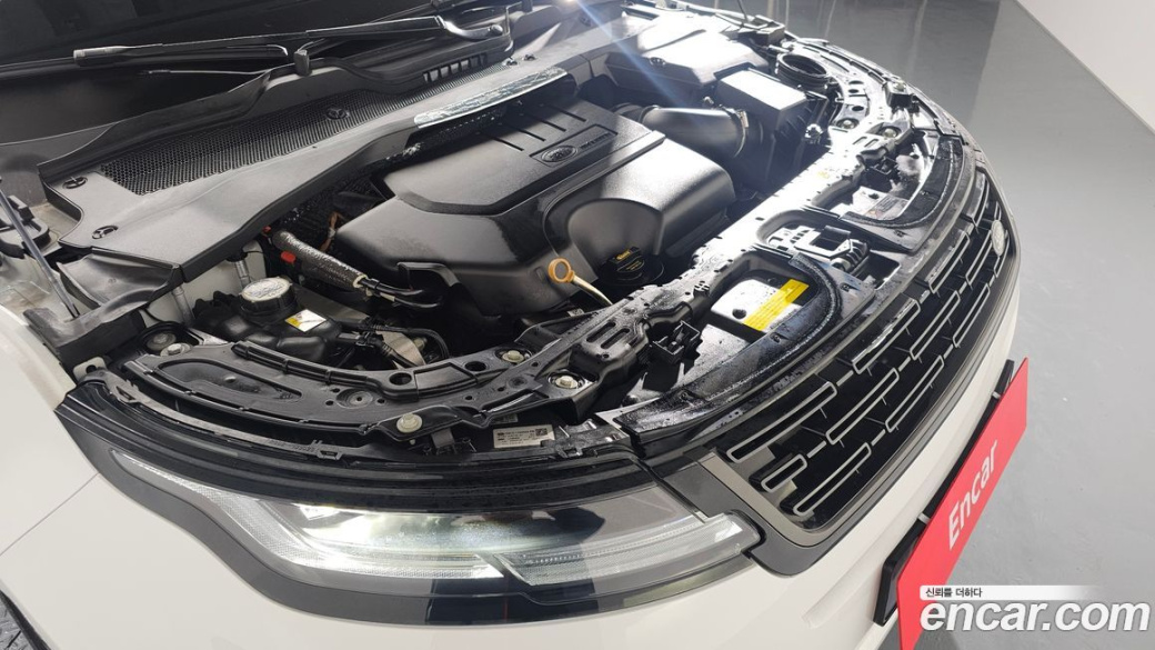 Land Rover Range Rover Evoque P250 Dynamic SE, 2024