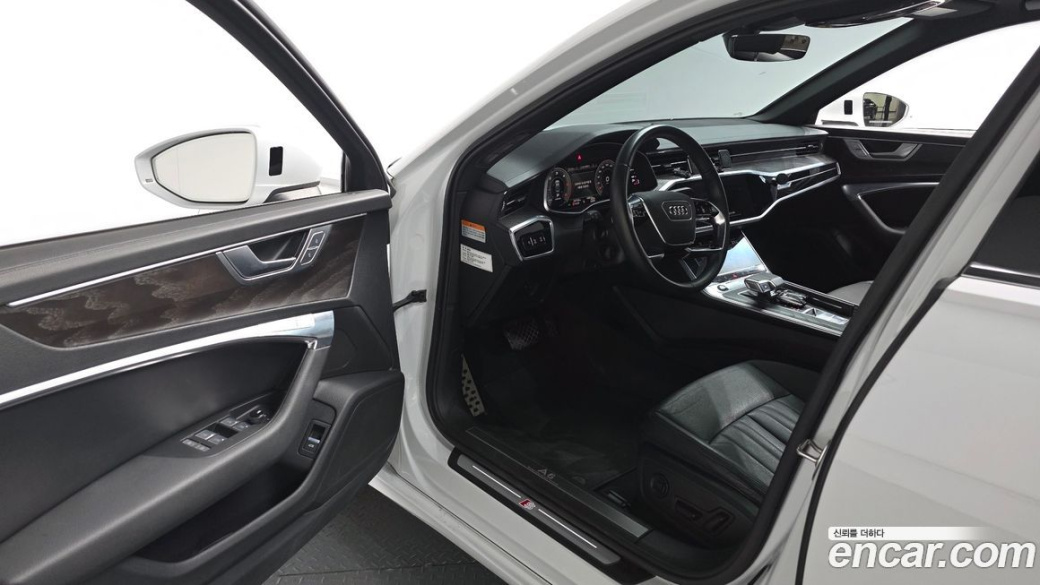 Audi A6 40 TDI Premium, 2022