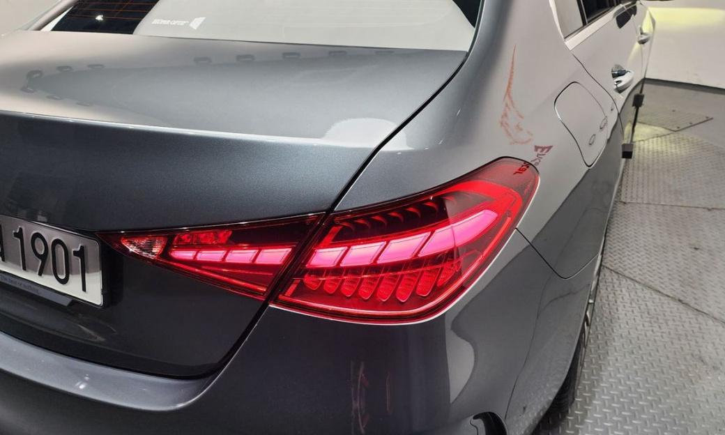 Mercedes-Benz C-Class C300 AMG Line, 2022