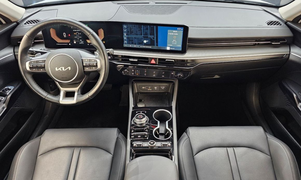 Kia K5 2.0, 2024