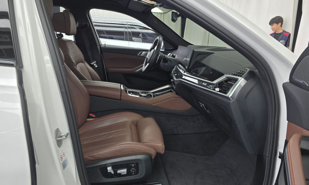 BMW X6 xDrive40i M Sport, 2024