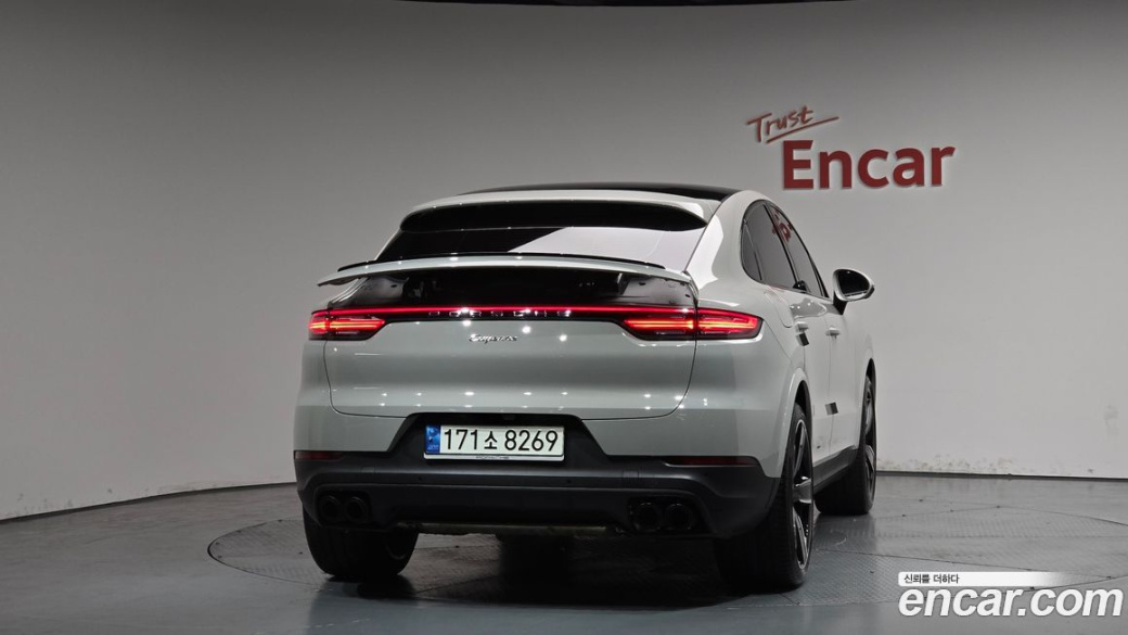 Porsche Cayenne 3.0 Coupe, 2021