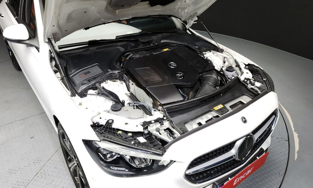 Mercedes-Benz C-Class C300 4MATIC Avantgarde, 2023