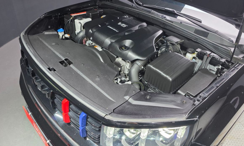 Kia Mohave Diesel 3.0 4WD 5-Seater, 2022