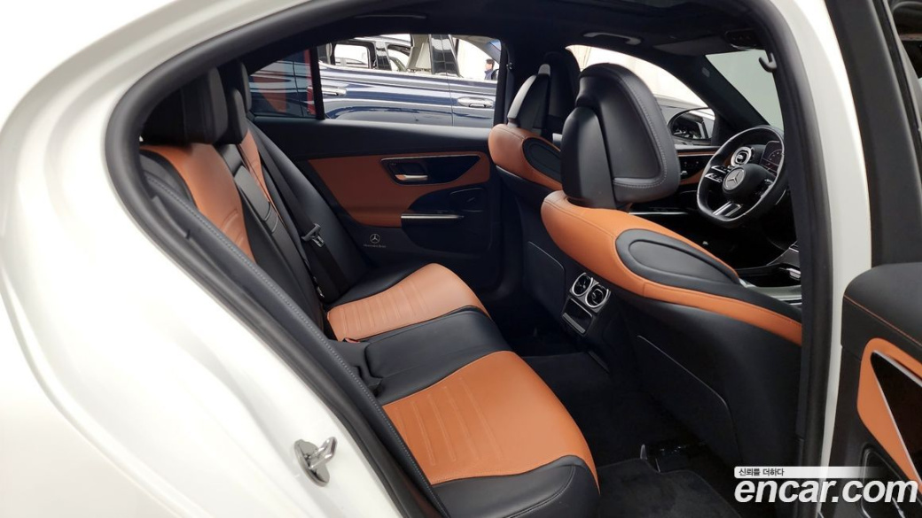 Mercedes-Benz C-Class C300 AMG Line, 2022