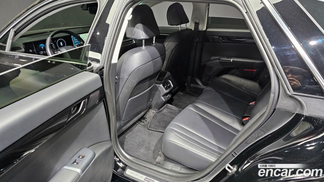 Hyundai Grandeur 2,5 Gasoline 2WD, 2025