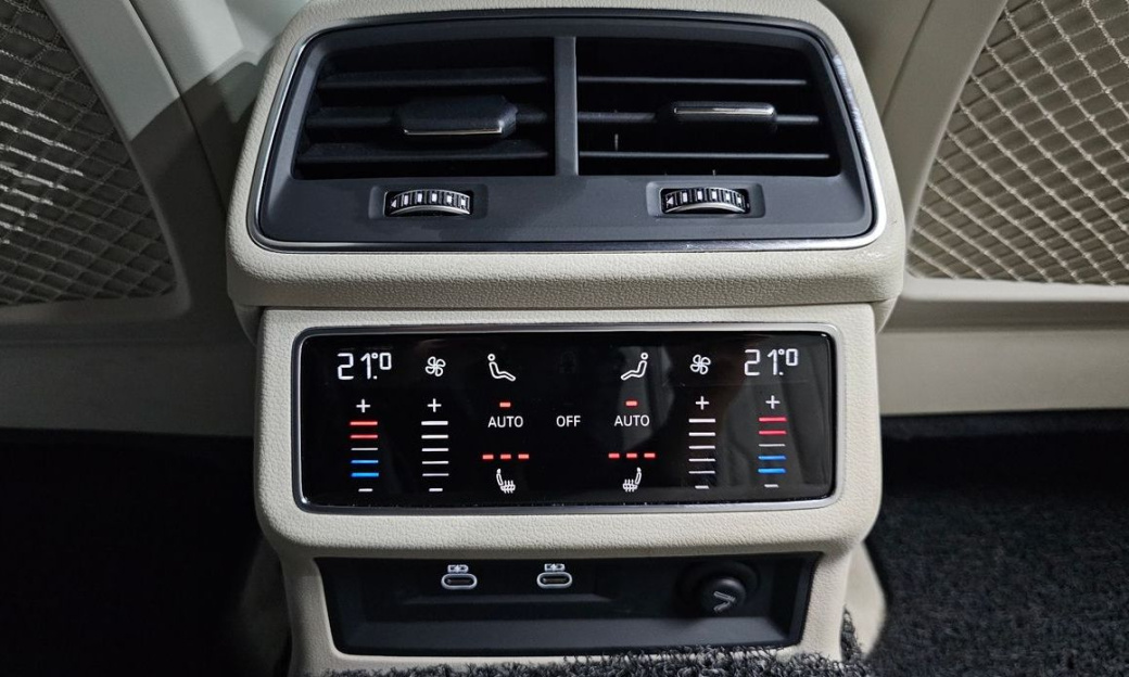 Audi A6 40 TDI Premium, 2025