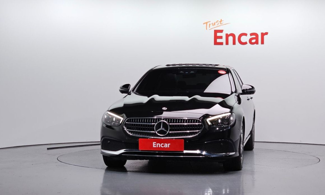 Mercedes-Benz E-Class E350 4MATIC Avantgarde, 2022