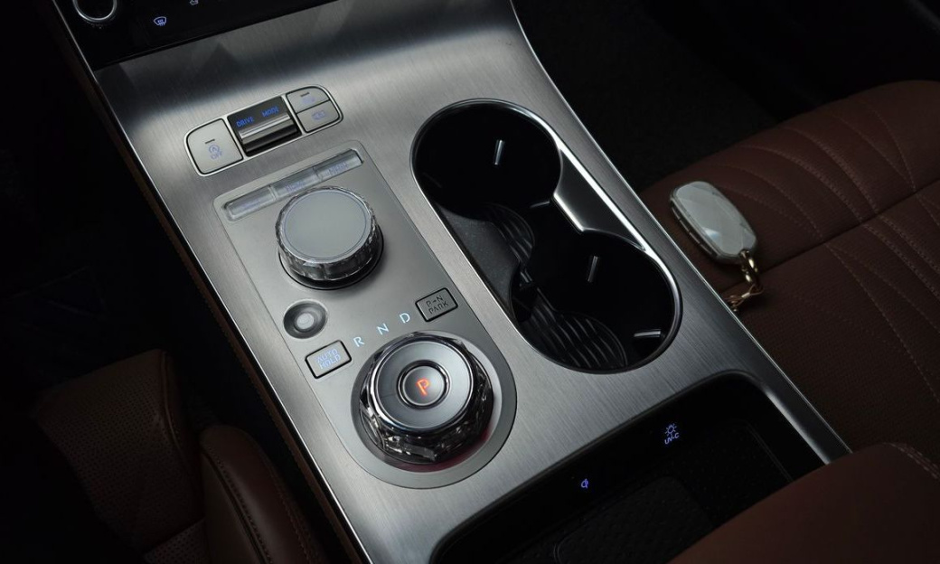 Genesis GV70 2.5T Gasoline 2WD, 2025