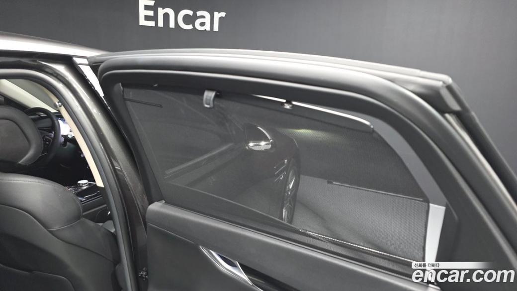 Genesis G80 Gasoline 2.5 Turbo AWD, 2025