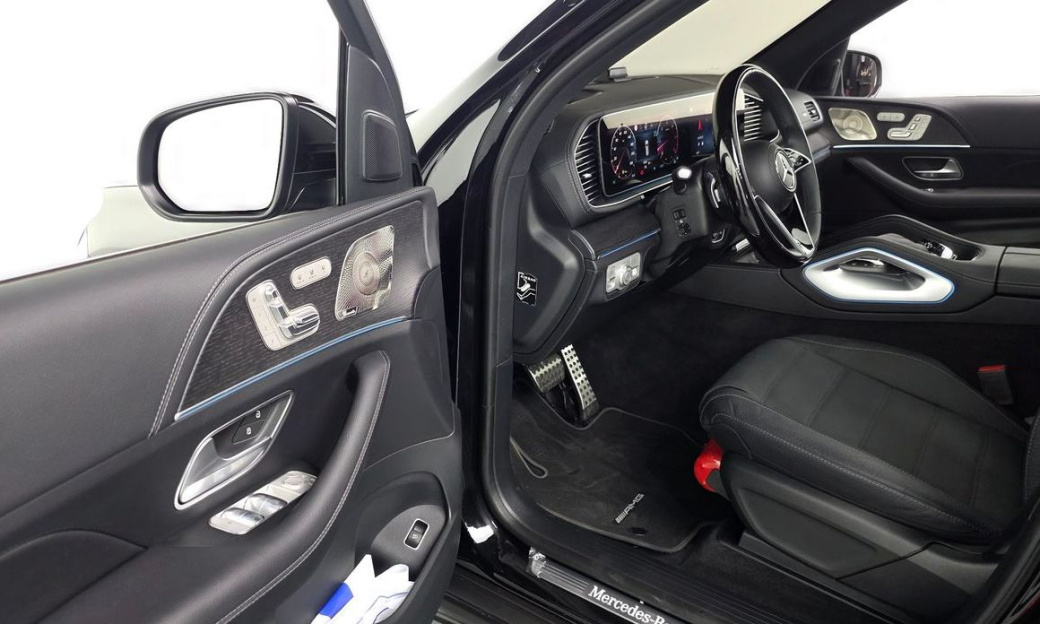 Mercedes-Benz GLS-Class GLS450d 4MATIC, 2025