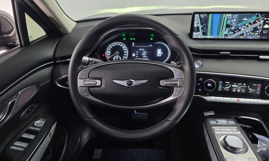 Genesis GV70 2.5T Gasoline 2WD, 2024