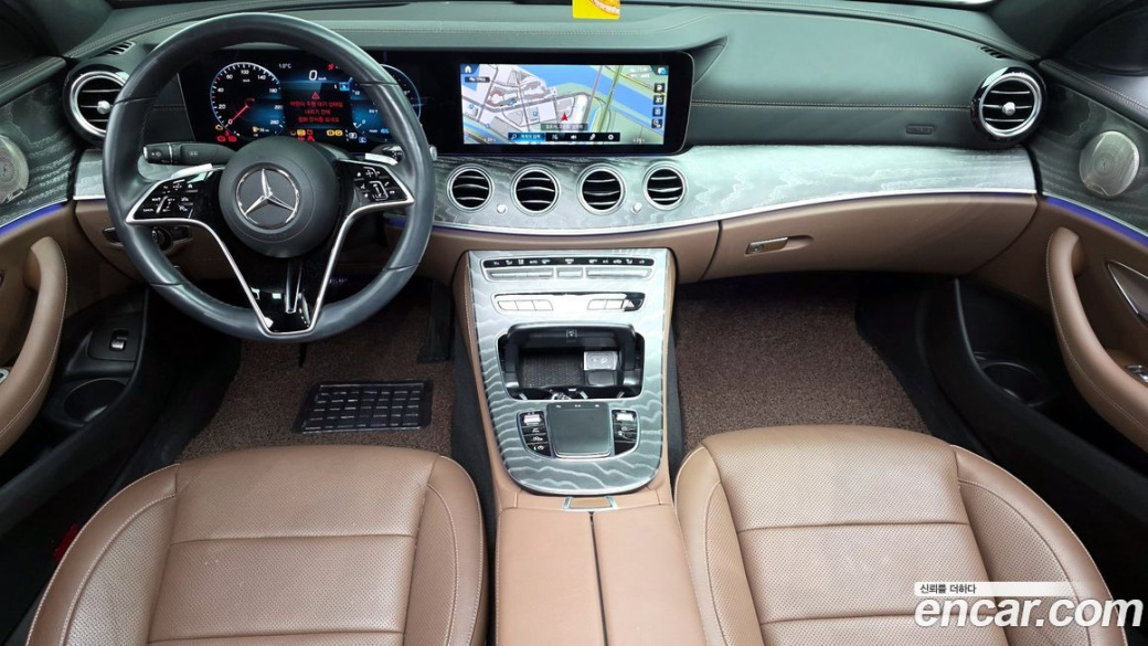 Mercedes-Benz E-Class E350 4MATIC Exclusive, 2023