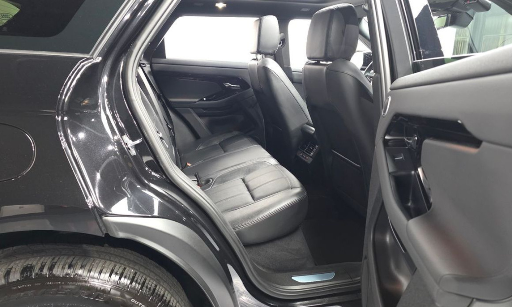 Land Rover Range Rover Evoque P250 Dynamic SE, 2025