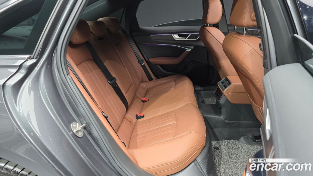 Audi A6 45 TFSI Premium, 2022