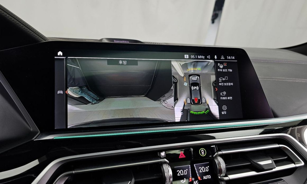 BMW X6 xDrive40d M Sport Online Exclusive, 2022