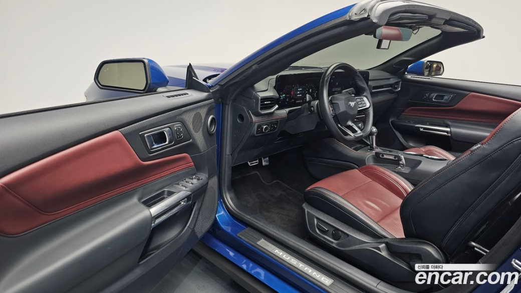 Ford Mustang 2.3 Ecoboost Premium Convertible, 2024