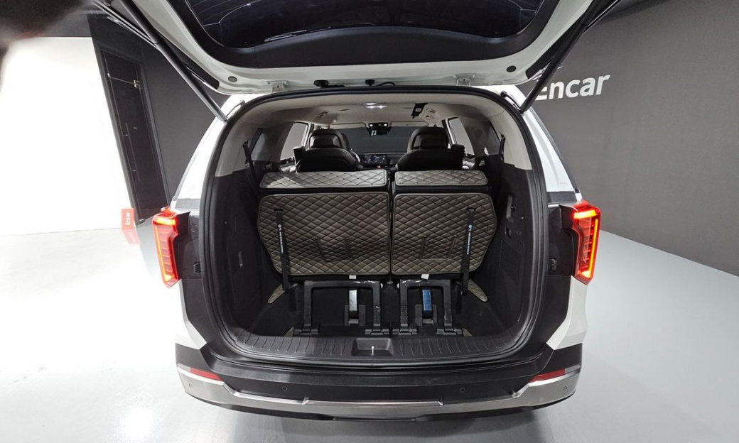 Kia Carnival 7-Seater Noblesse, 2024