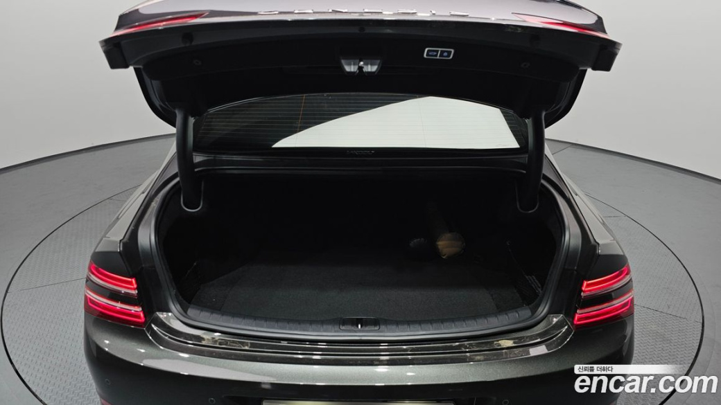 Genesis G80 Gasoline 2.5 Turbo 2WD, 2024