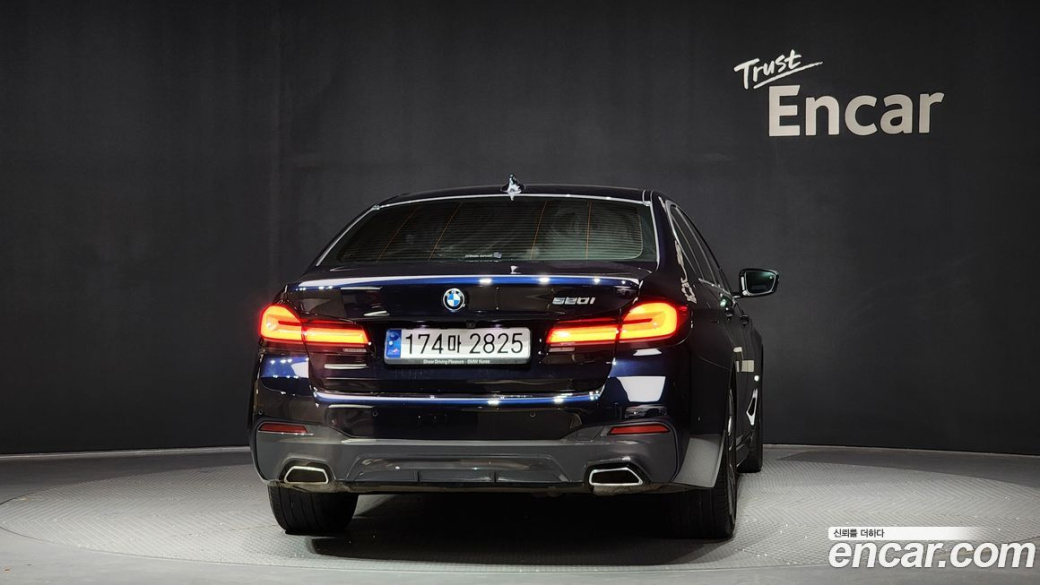 BMW 5-Series 520i M Sport, 2023