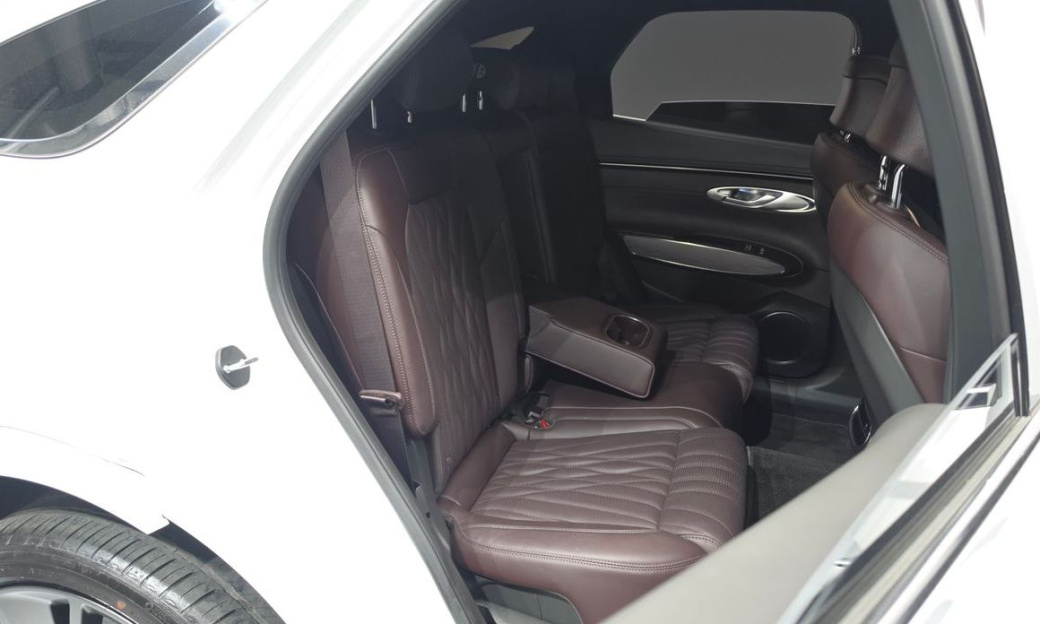 Genesis GV70 2.5T Gasoline AWD, 2024