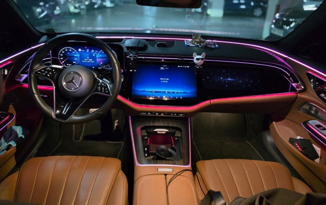 Mercedes-Benz E-Class E300 4MATIC Exclusive, 2024