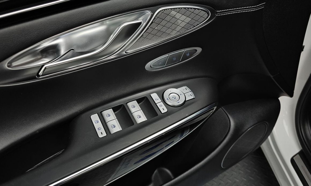 Genesis GV70 2.5T Gasoline 2WD, 2023