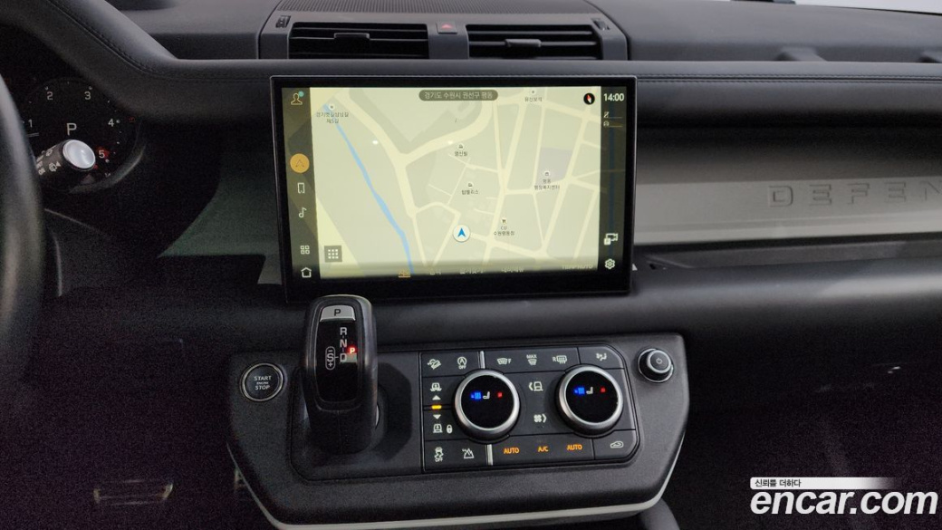 Land Rover Defender 110 D300 HSE, 2023