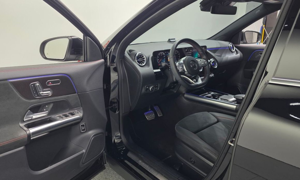 Mercedes-Benz GLA-Class GLA250 4MATIC, 2023