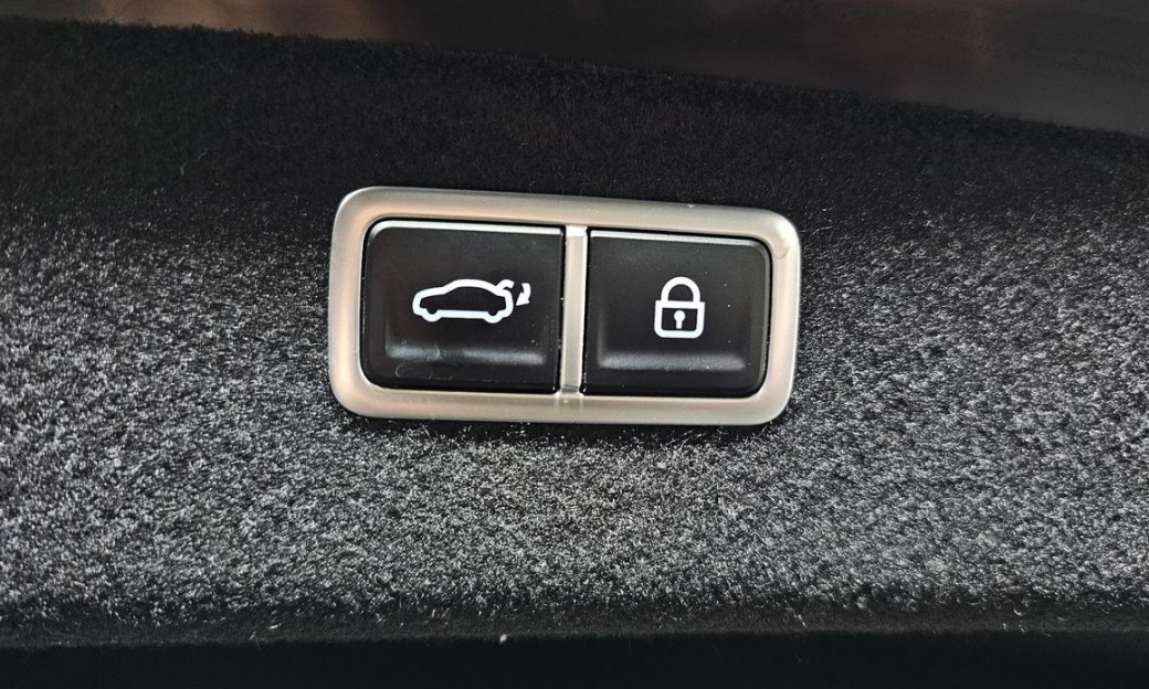 Genesis G80 Gasoline 2.5 Turbo AWD, 2024