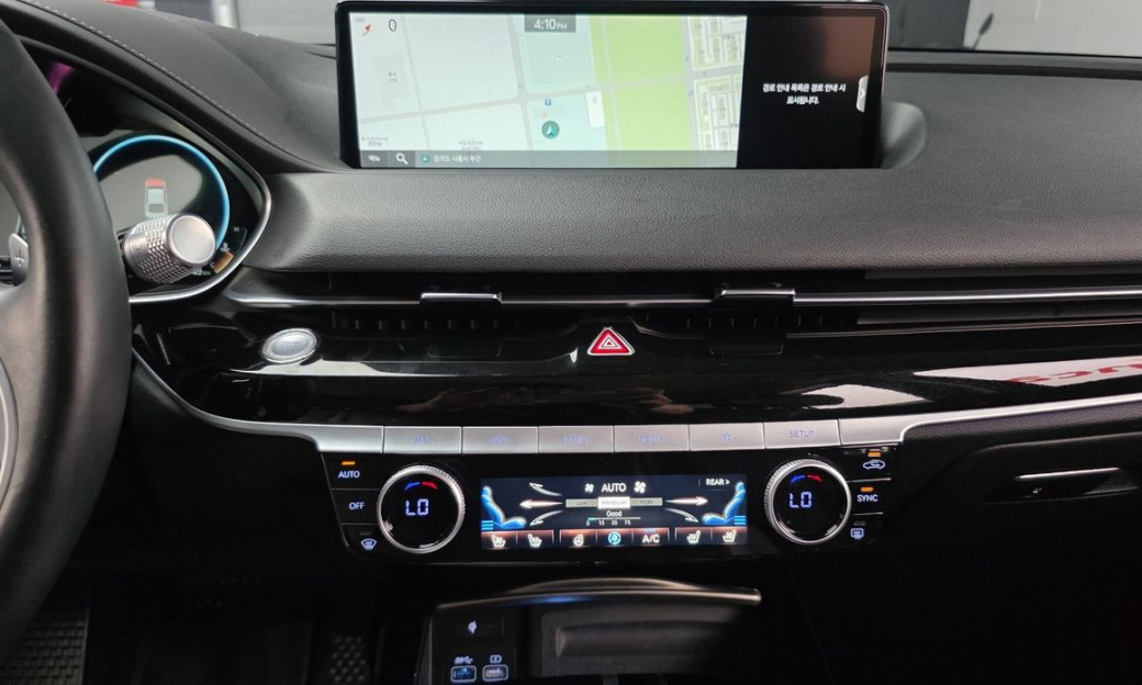 Genesis G80 Gasoline 2.5 Turbo AWD, 2022