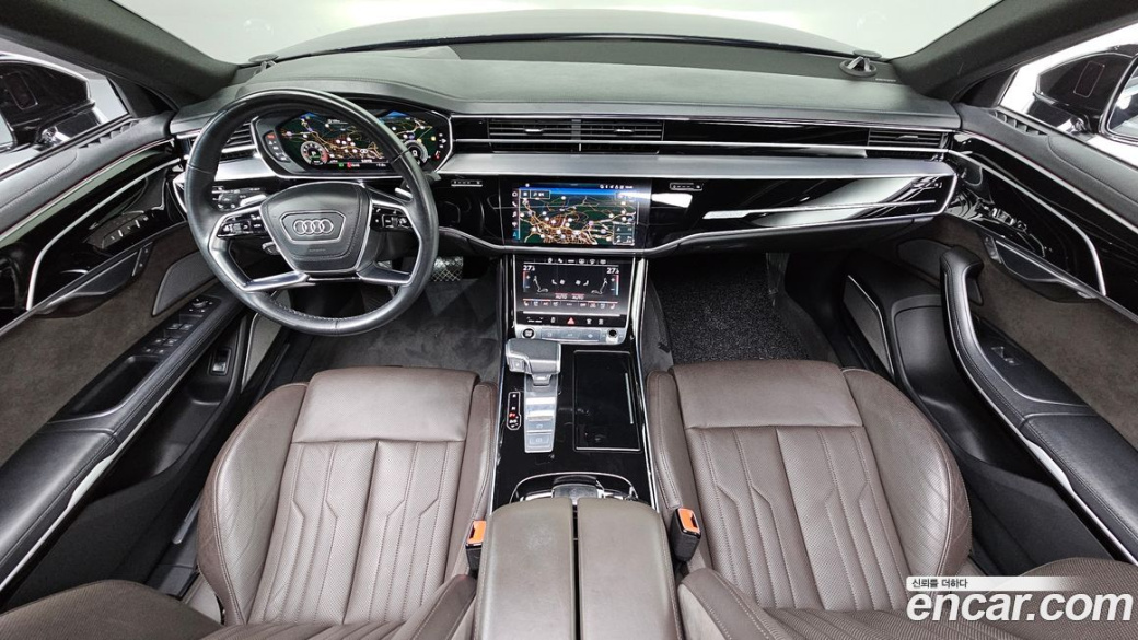 Audi A8 55 TFSI Quattro LWB, 2021