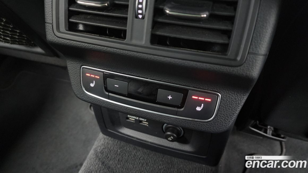 Audi Q5 45 TFSI Quattro Premium, 2022