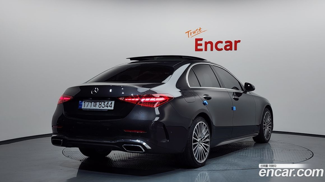 Mercedes-Benz C-Class C300 AMG Line, 2022