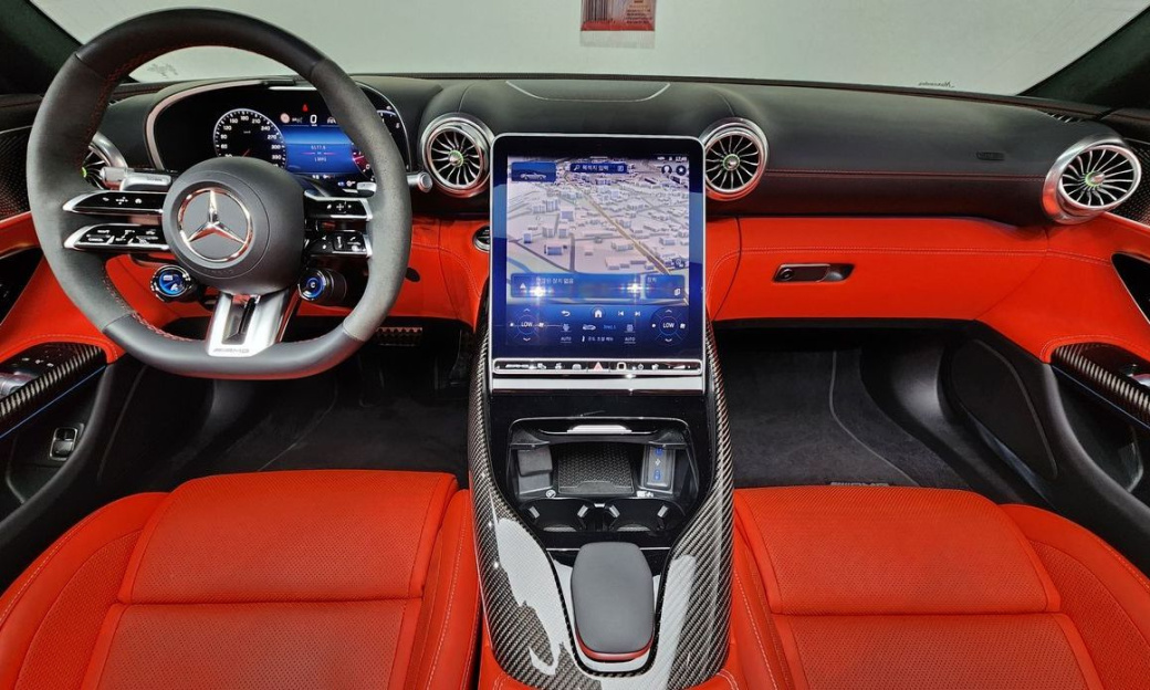Mercedes-Benz SL-Class AMG SL63 4MATIC+ Performance, 2023