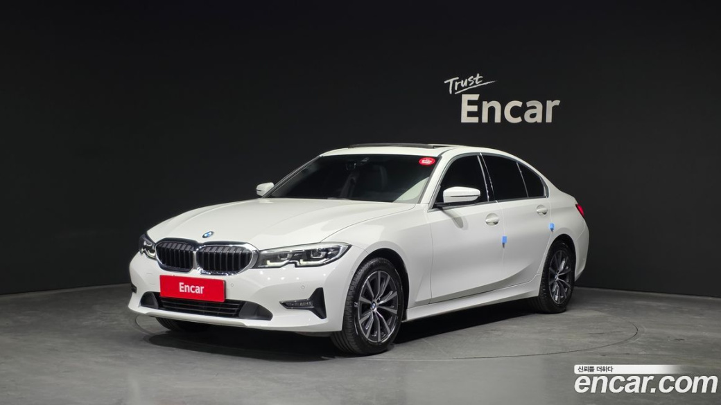 BMW 3-Series 320i, 2022