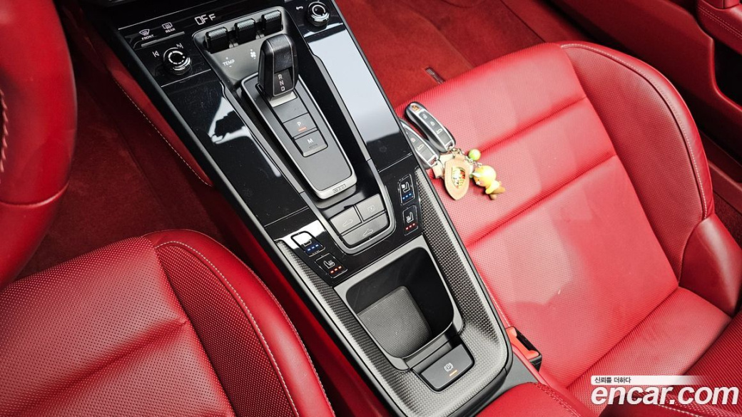 Porsche 911 Carrera GTS, 2022