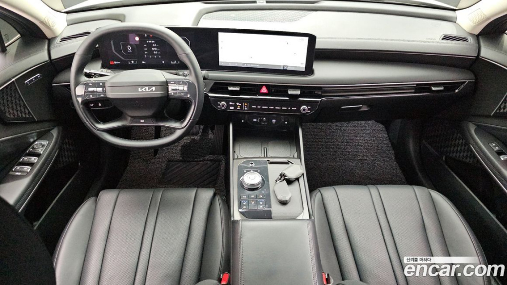 Kia K8 2.5 Gasoline 2WD, 2025