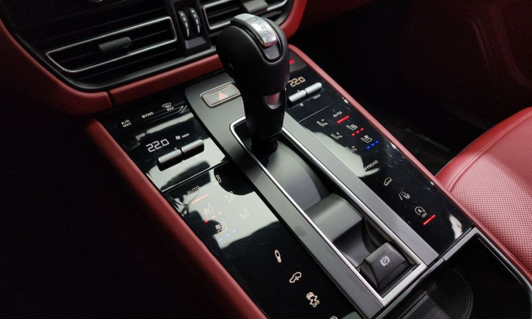 Porsche Macan 2.9 S, 2022