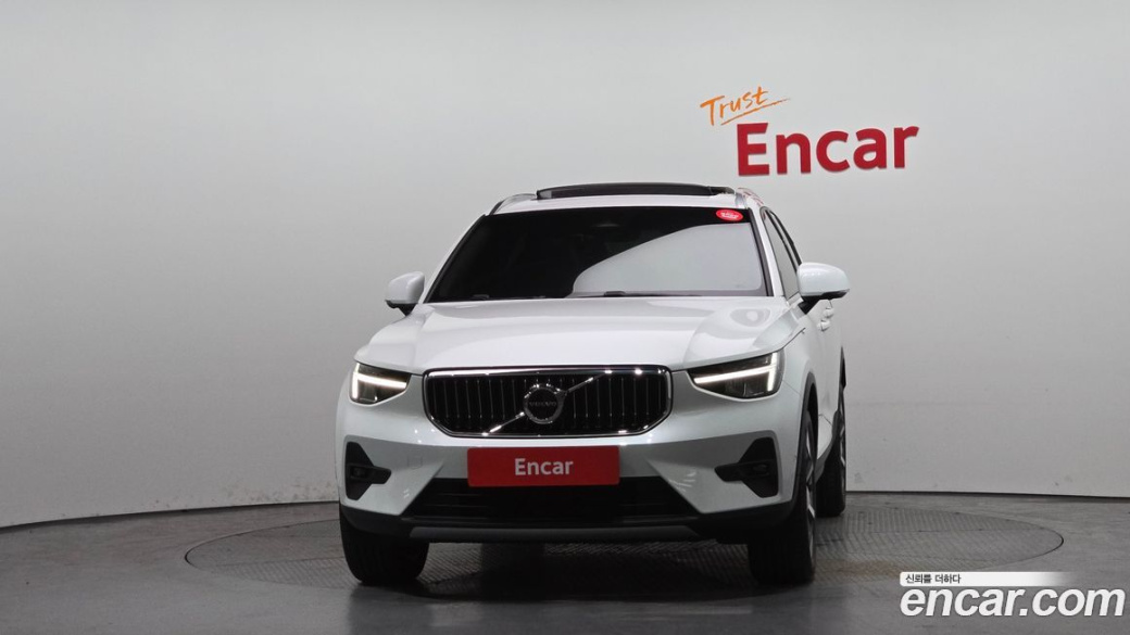 Volvo XC40 B4 Ultimate Bright, 2023