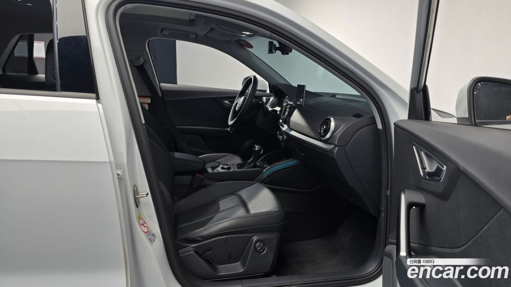 Audi Q2 35 TDI, 2023
